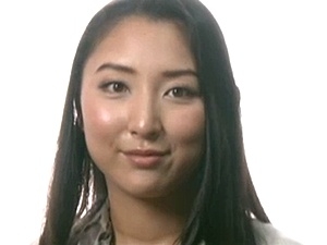 【ヘンリー塚本】フェロモン人妻の淫らな性！巨乳妻が義父と近親相姦、隣人と接吻寝取られ不倫セックス！本真ゆり