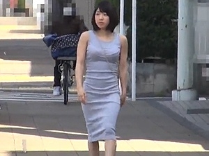 マキシワンピ人妻を尾行レイプ！ﾒﾁｬｸﾁｬに強姦して中出し！