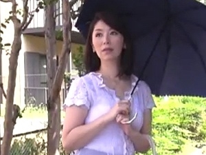 姉さん女房最高!! 再婚したが年下の気の強い女より母性溢れる年上の方がイイ！四十路の美熟女な前妻と再び燃え上がる！！翔田千里