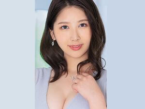 青田悠華AVデビュー初撮り！8頭身の博多美人妻！