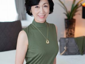 五十路になって初めて出会い系サイトに登録した欲求不満全開の人妻！