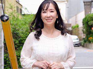 【成田かなこ】55歳！上品に熟れた五十路マダムの性交！